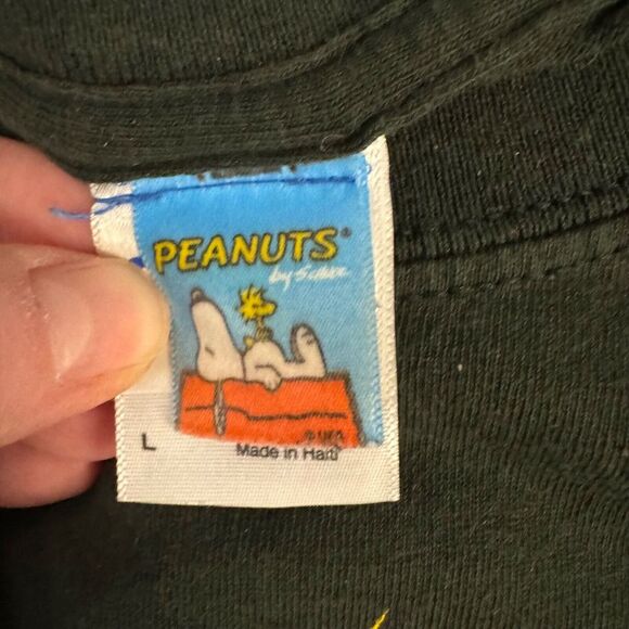 Snoopy Green T Shirt Christmas Lights Peanuts Gang Heavy Cotton Mens L Relaxed - Picture 15 of 15